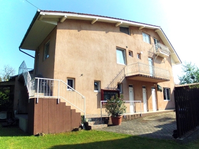 In Balatonföldvár, 150m from the Eastern Beach an apartment on the first floor is for  rent for max 5 people