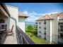 984, Balatonőszödön vízparti lakóparkban panorámás, modern 3 hálószobás apartman kiadó max. 7+2 főnek